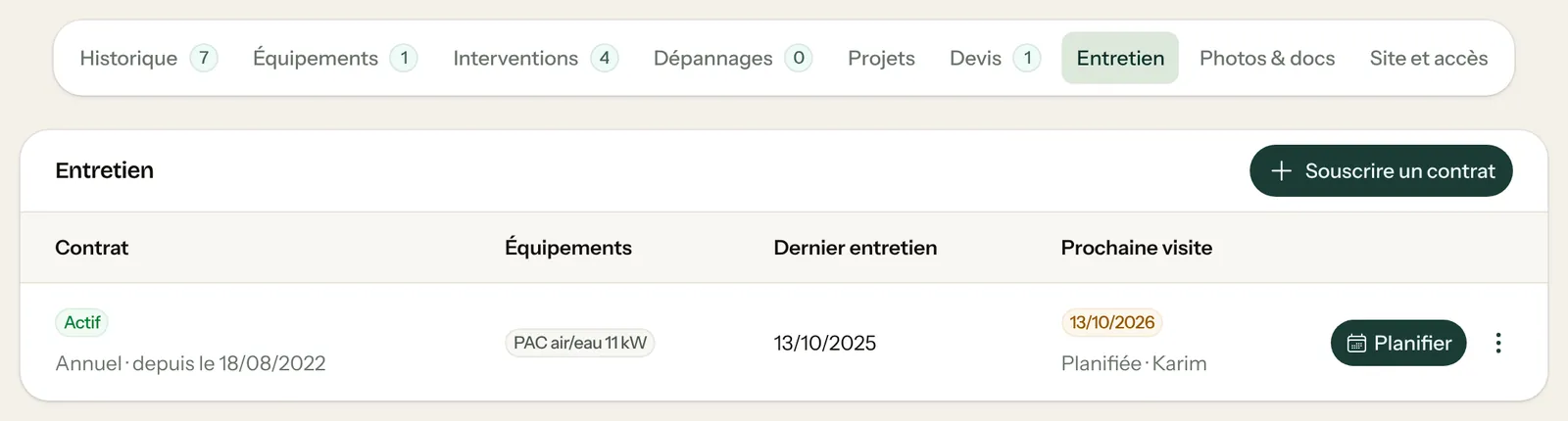 Onglet Entretien : contrat annuel actif, dernier entretien et prochaine visite planifiée